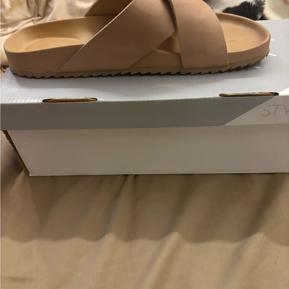STYLUS Women's Beige Slide Sandals